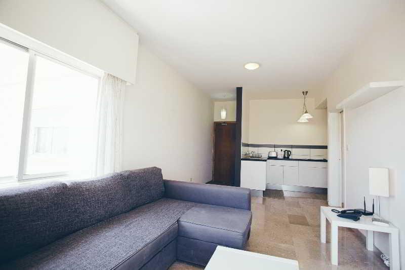 Vega Apartments Limassol Luaran gambar