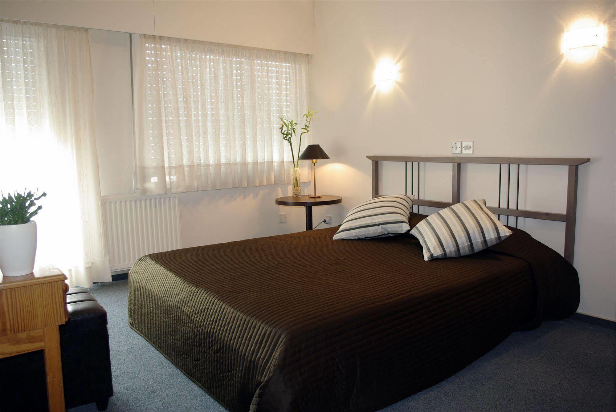 Vega Apartments Limassol Luaran gambar