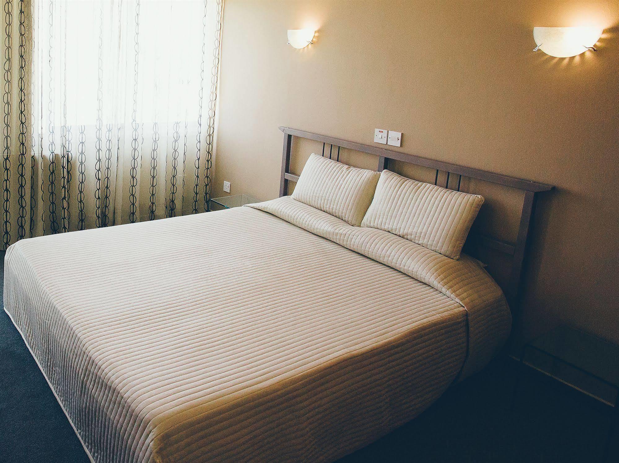 Vega Apartments Limassol Luaran gambar